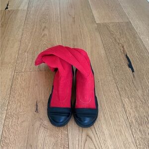 Stylish Black and Red Ankle Boots